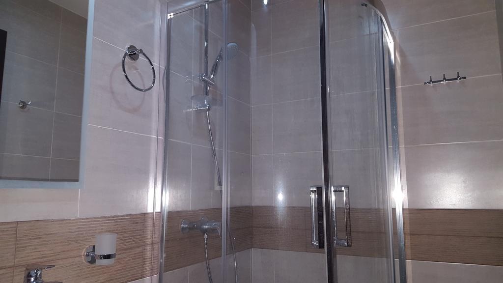 Mimino Apartment Deluxe First Line Batumi Bilik gambar