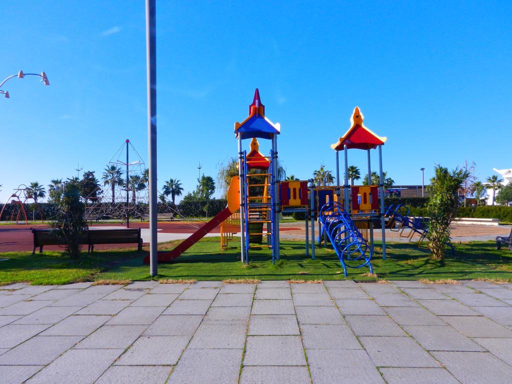 Mimino Apartment Deluxe First Line Batumi Luaran gambar
